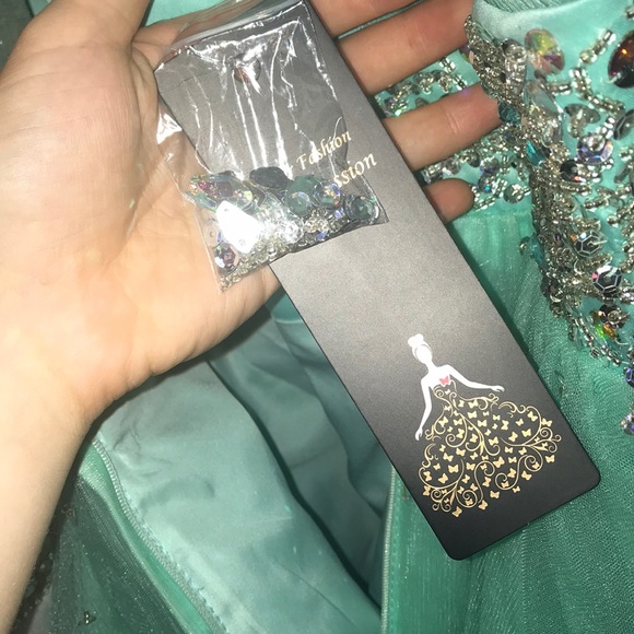 BEAUTIFUL HOMECOMING/ FORMAL DRESS! BRAND NEW! - Picture 2 of 5